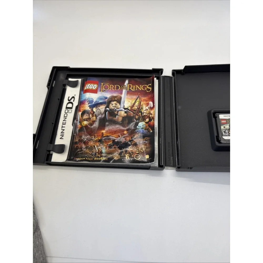 LEGO The Lord of the Rings (Nintendo DS, 2012)
